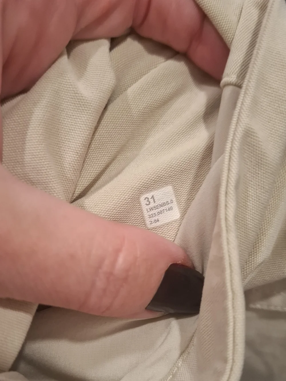 Lululemon Light Utilitech Cargo Pocket High Rise Pant Size 31